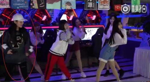销售跳舞原视频爆料,火爆网络背后的秘密与幕后故事 第3张 销售跳舞原视频爆料,火爆网络背后的秘密与幕后故事 第3张